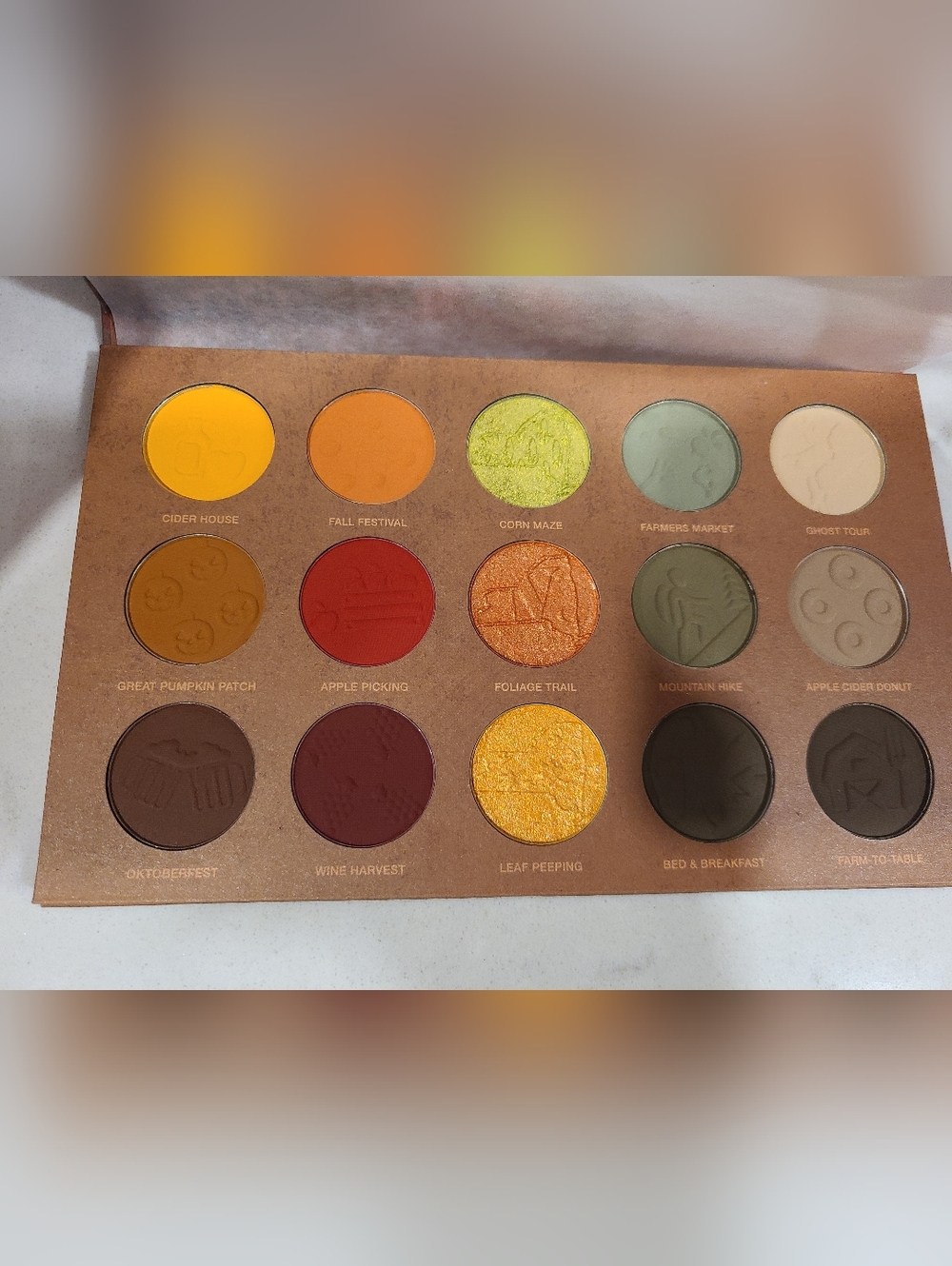 Nomad Hudson Valley Eyeshadow Palette